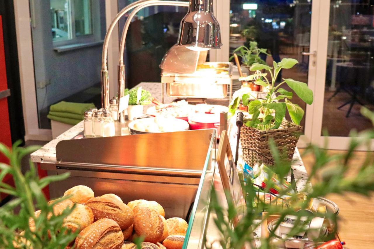 Stay2Munich Hotel & Serviced Apartments Brunnthal Extérieur photo
