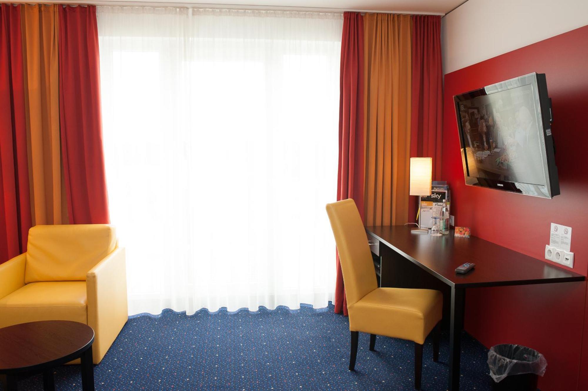 Stay2Munich Hotel & Serviced Apartments Brunnthal Extérieur photo